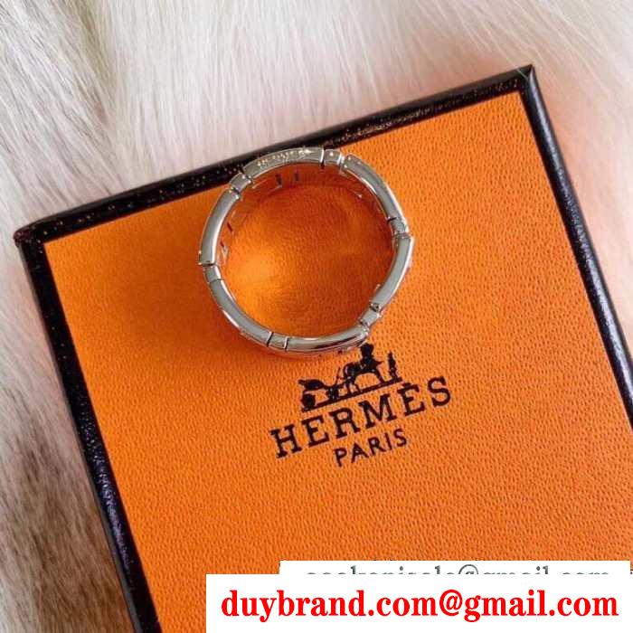 冬ファッションコーデの幅も広がる リング/指輪 真冬でおしゃれに着こなす エルメス hermes 秋冬おしゃれをより楽しませる
