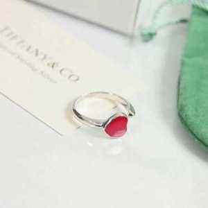Ring có thể được đeo tốt trong...