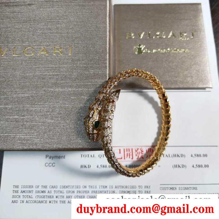 3色可選 街のおしゃれさんも愛用 ブルガリ BVLGARI 秋冬ファッションを明るくなる ブレスレット 2019秋冬におすすめ着こなし