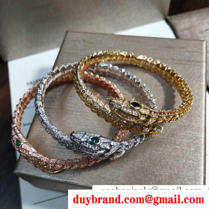 3色可選 街のおしゃれさんも愛用 ブルガリ BVLGARI 秋冬ファッションを明るくなる ブレスレット 2019秋冬におすすめ着こなし