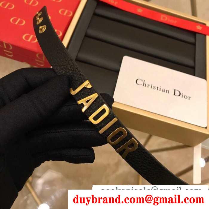 秋冬らしい落ち着いた雰囲気も演出 ディオール dior ブレスレット日々のスタイリングの幅をもっと広げる 3色可選