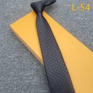 Chiếc váy sành điệu 2019 Louis...