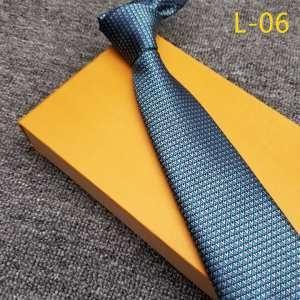 Louis Vuitton Thai Tie / Mùa đ...