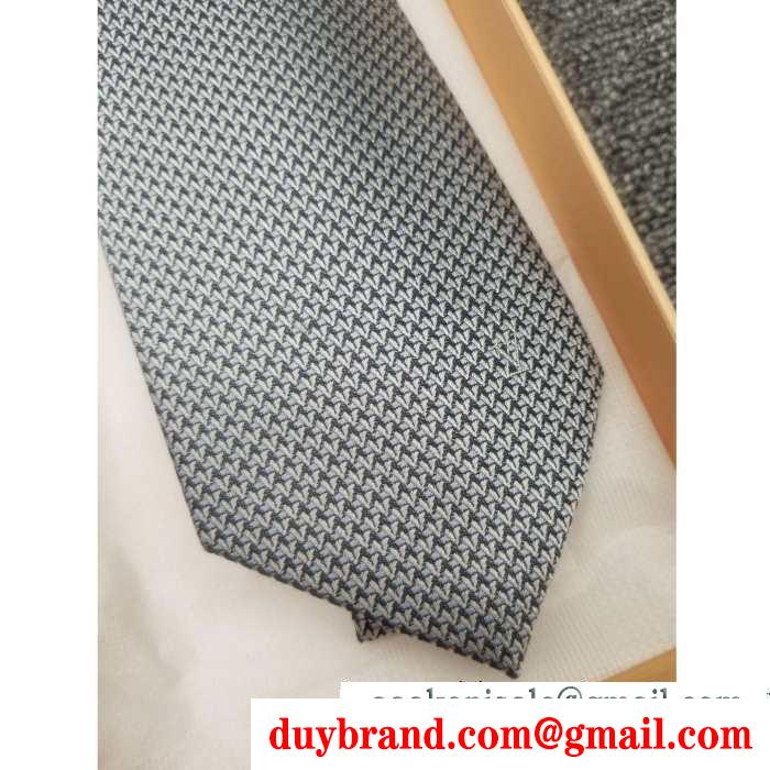 2019秋冬におすすめ着こなし 2色可選 ルイ ヴィトン louis vuitton ネクタイ 冬ファッションコーデの幅も広がる