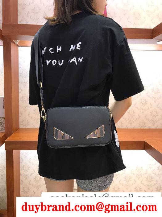 フェンディ秋冬トレンド最前線 fendi 真冬にもうまく着こなせる ハンドバッグ 秋冬ナチュラルコーデに大活躍