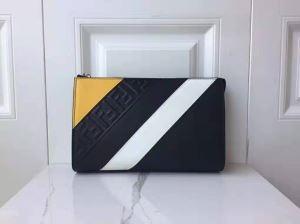 Mùa này có đầy đủ các tọa độ thời trang mùa đông Fendi và túi xách Fendi tương thích tuyệt vời để mở rộng chiều rộng của kiểu dáng hàng ngày _ fendi fendi_ Thương hiệu giá rẻ (lớp lớn nhất của )