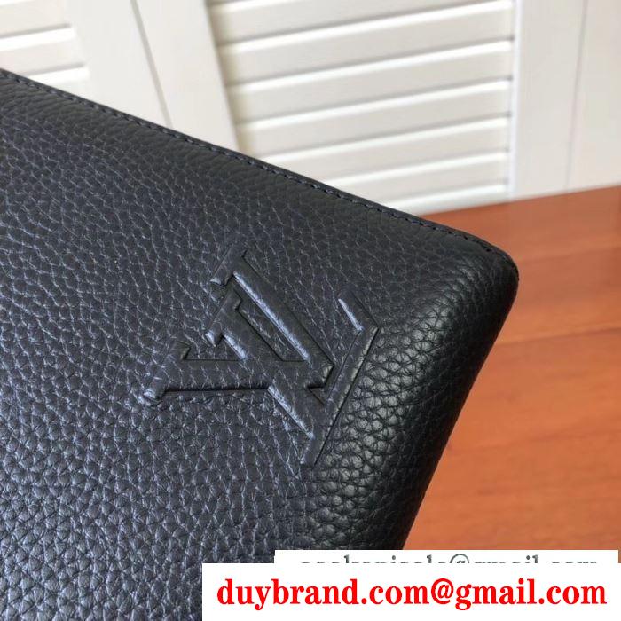 ポーチ 秋のコーデで使いやすい ルイ ヴィトン 遊び心たっぷり秋冬コーデ louis vuitton 秋冬コーデに合わせやすい