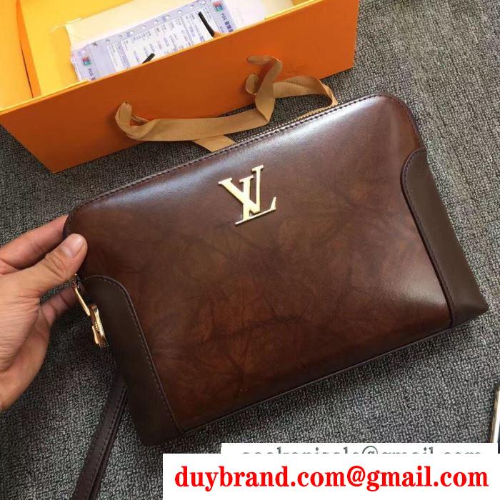 ポーチ 秋冬らしく着こなそう ルイ ヴィトン 2019秋冬におしゃれな着こなし louis vuitton 冬のコーデも上品なイメージにしてくれる