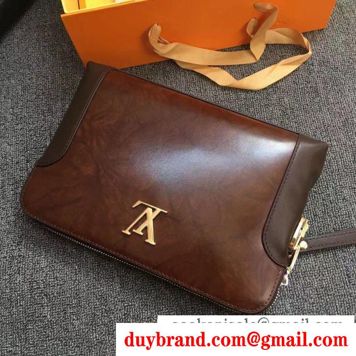 ポーチ 秋冬らしく着こなそう ルイ ヴィトン 2019秋冬におしゃれな着こなし louis vuitton 冬のコーデも上品なイメージにしてくれる