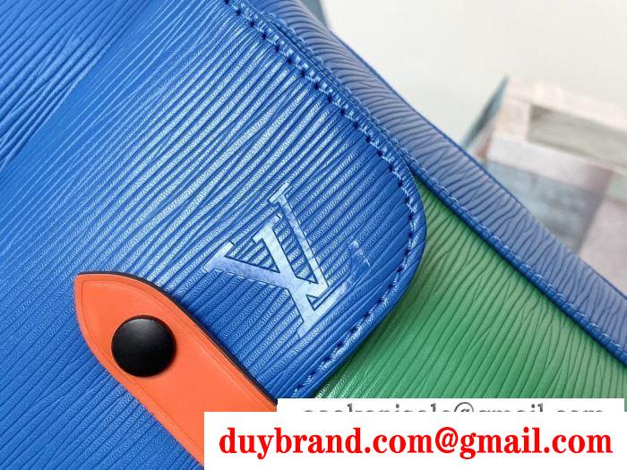 リュック 秋冬カジュアルの定番 ルイ ヴィトン 秋冬コーデを鮮やかに彩る louis vuitton 秋冬っぽいおしゃれを楽しめる