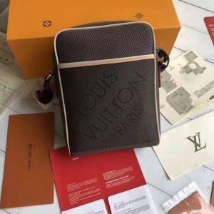 Louis Vuitton Autumn / Winter Natural Corde Louis Vuitton Vai gần mùa thu và mùa đông chứa Louis Vuitton Louis Vuitton_ Thương hiệu giá rẻ 