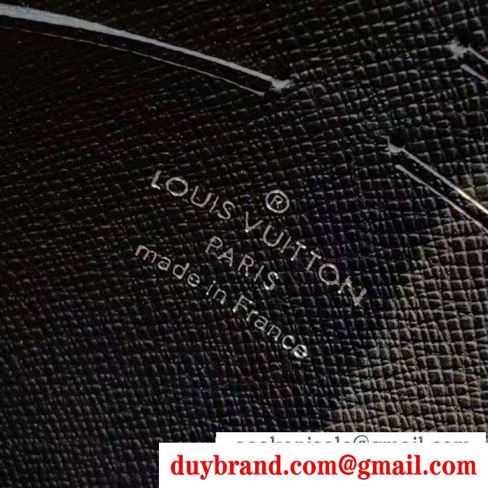 ポーチ 秋冬ファッションに合わせたい ルイ ヴィトン 日々のスタイリングの幅をもっと広げる louis vuitton 上品な秋冬コーデに仕上げる