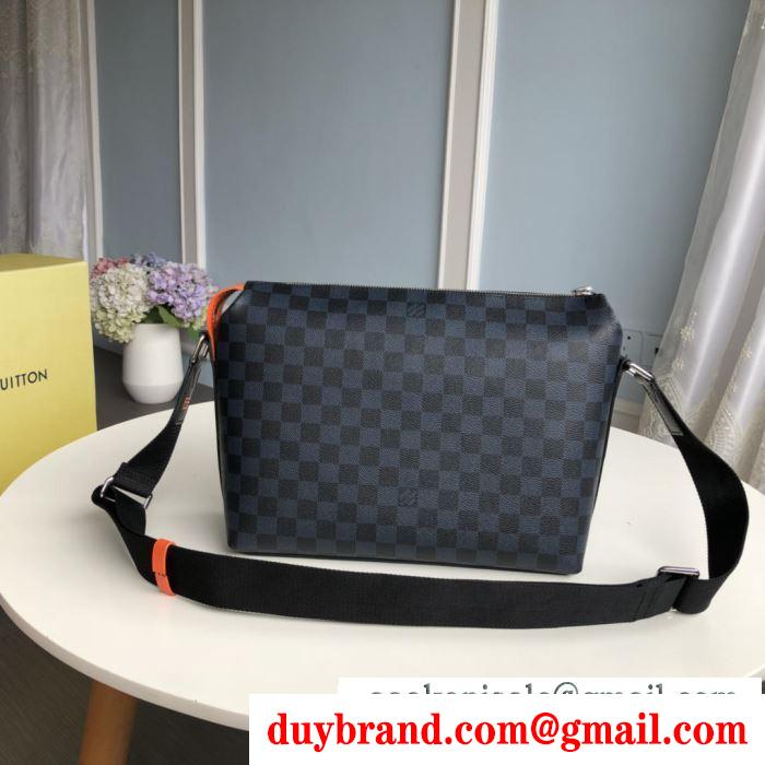 簡単にトレンド感のある ルイ ヴィトン ハンドバッグ 簡単に秋冬の季節感をアップ louis vuitton 街のおしゃれさんも愛用
