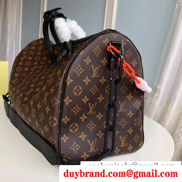 LOUIS vuitton 秋冬カジュアルの定番 ルイ ヴィトン 着回し力の高いが魅力 スーツケース 秋冬っぽいおしゃれを楽しめる