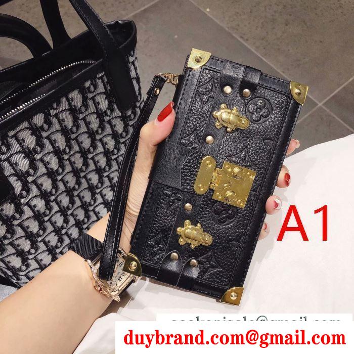2色可選 今シーズンもトレンド感溢れたコーデ ルイ ヴィトン louis vuitton ケータイケース 2019年秋冬最新のトレンド
