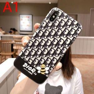 Vỏ di động Dior Dior diy có hai màu bình thường như một bầu không khí bình thường như mùa thu / mùa đông 2019 được đề nghị mặc vào mùa thu và mùa đông