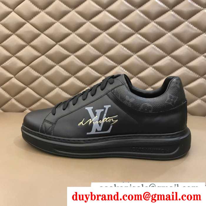 LOUIS VUITTON 秋冬にぴったりトレンドな着こなし ルイ ヴィトン 日々のスタイリングの幅をもっと広げるランニングシューズ