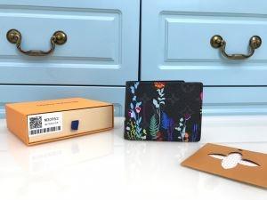 Louis Vuitton mùa đông dễ thương và dễ dàng những món đồ phổ biến Louis Vuitton thời trang và dễ thương trong mùa thu này _Louis Vuitton Louis Vuitton _ Thương hiệu giá rẻ 