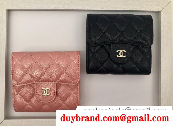  遊び心たっぷり秋冬コーデ chanel 2色可選 着こなしの幅が広がる 財布/ウォレット 秋冬ファッションをおしゃれに着こなし