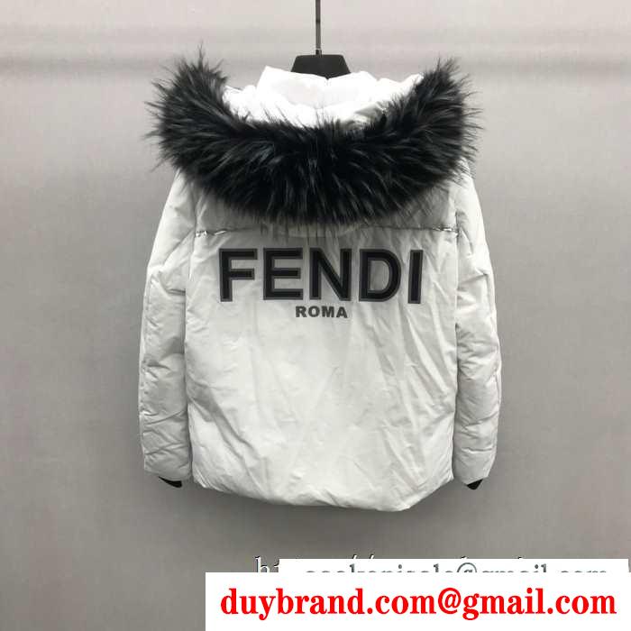 フェンディ冬のマストアイテム  FENDI 秋冬らしいカジュアルな雰囲気を持つ  ダウンジャケット メンズ  華やかに魅せる秋冬コーデ