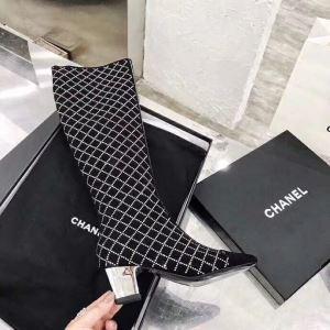 Giày da tạo nên một mùa thu và...