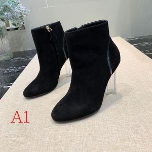 Bốt cao Louis Vuitton Boots sang chảnh quyến rũ trong thời tiết lạnh 
