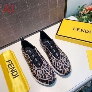 Giày chạy bộ ba màu 2019 2019 Mùa thu / Mùa đông dễ sử dụng cho Fendi Natural Corde Fendi Soft và Warm và Fashionable _ Fendi Fendi_ Thương hiệu giá rẻ (Lớp lớn nhất của )