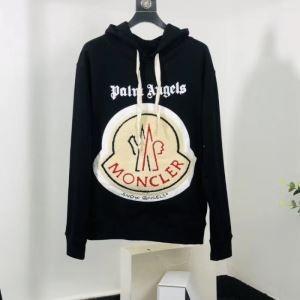Người lựa chọn ba màu Moncler ...