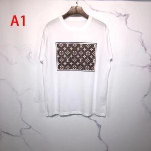 Áo phông Louis Vuitton Spring / Summer Outing Louis Vuitton Short Sleeve T -shirt