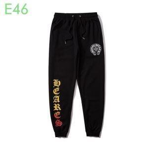 Chrome Hearts thanh lịch và tình cờ đạt được nhiều kiểu Chinos khác nhau