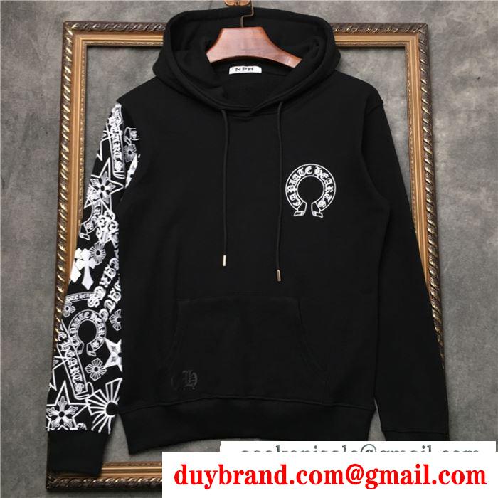 パーカー 落ち着いたニュアンスコーデ クロムハーツ CHROME HEARTS 毎日のおでかけが楽しむ
