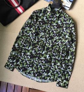 Các phong cách khác nhau fendi fendi trong một bộ trang phục mùa xuân / mùa hè ấn tượng có thể được mặc quanh năm _fendi fendi_ thương hiệu siêu rẻ (lớp lớn nhất của )