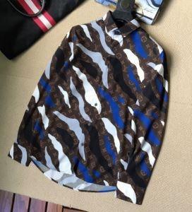 Louis Vuitton_ Louis Vuitton_ ...