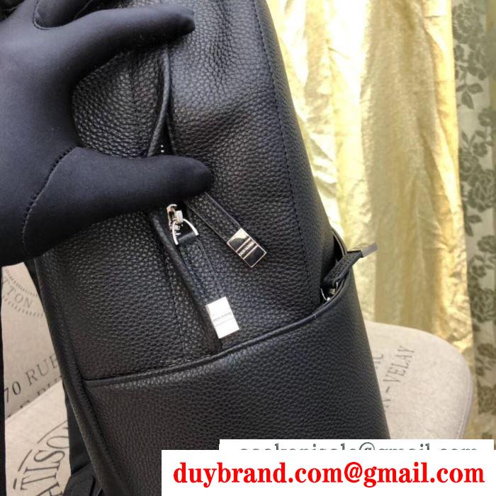 リュック トレンドコーデを格上げ ディオール春夏ならではのコーデに dior コーデを上品にマッチ