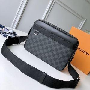 Louis Vuitton_ Louis Vuitton_ Thương hiệu giá rẻ (lớp lớn nhất của )