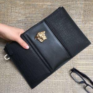 Versace Versace kết hợp cảm giác xu hướng Pouch _ Versace Versace_ Thương hiệu giá rẻ 