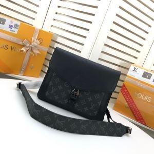  Túi đeo chéo Louis Vuitton Nữ Bag Fashionable siêu tuyệt cực chất 