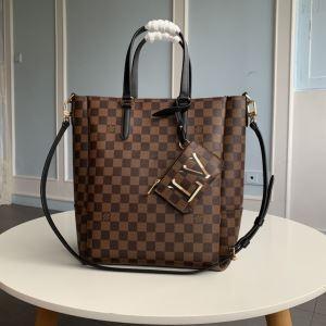 Louis Vuitton Louis Vuitton_ L...