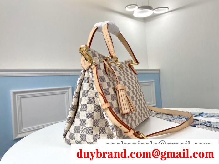 ルイ ヴィトン落ち着いたニュアンスコーデ louis vuitton 毎日のおでかけが楽しむ レディースバッグ