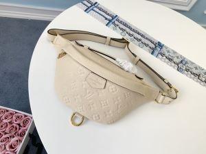 Louis Vuitton Louis Vuitton Phong cách được kết hợp trong thời trang _ Louis Vuitton Louis Vuitton_ Thương hiệu giá rẻ 