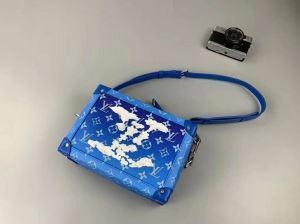 Louis Vuitton Louis Vuitton Ph...