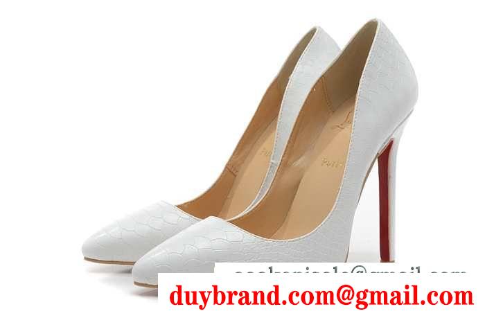 快適な履き心地クリスチャンルブタン靴レディースレザーパンプスCHRISTIAN louboutinハイヒールホワイト