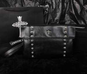 Chrome Hearts Chrome trái tim túi kim tự tháp Studs Vỏ mỹ phẩm thấp nhất da đen_chrom Hearts Chrome Hearts_ Thương hiệu giá rẻ ( lớn nhất)