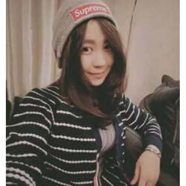 Fashionable tối cao tối cao tối cao thực tế Hat 3 Lựa chọn màu _ Hat Muffler Set