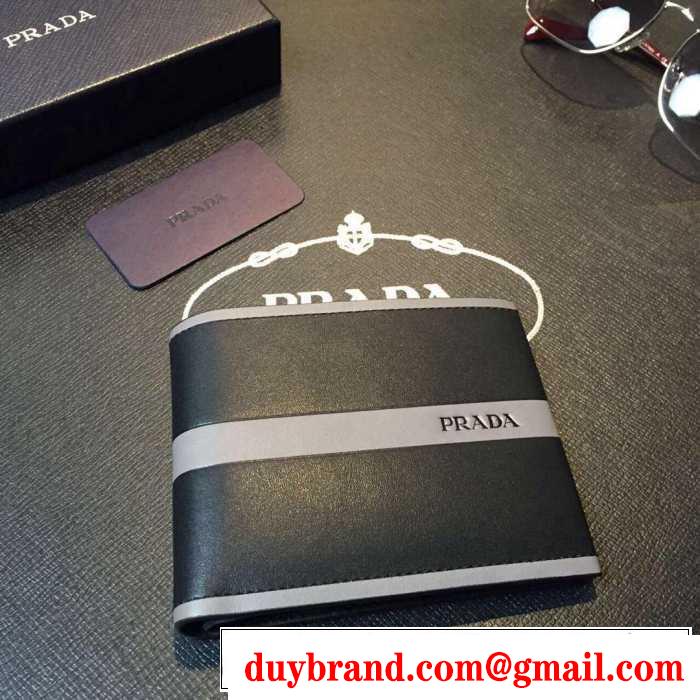 プレゼントに　秋冬 prada プラダ 印象的な短財布 2色可選
