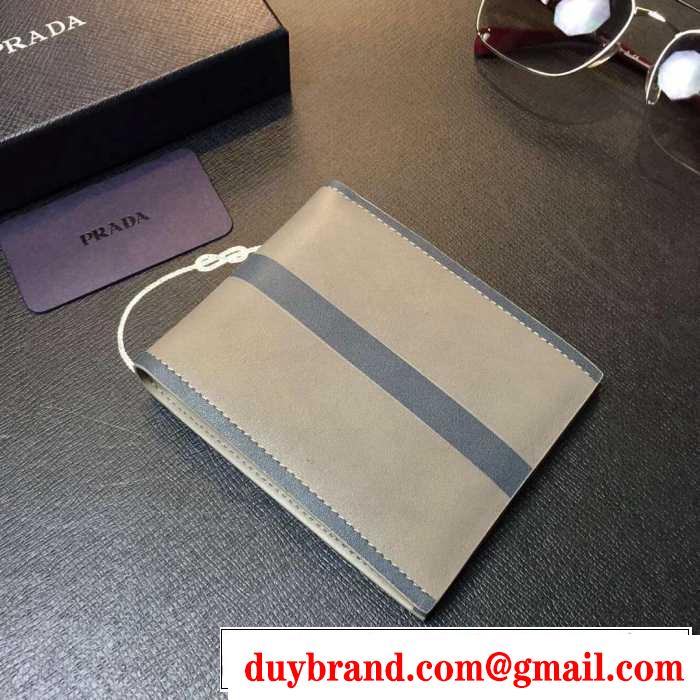 プレゼントに　秋冬 prada プラダ 印象的な短財布 2色可選