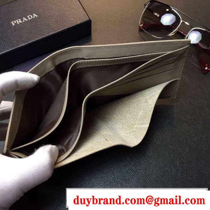 プレゼントに　秋冬 prada プラダ 印象的な短財布 2色可選