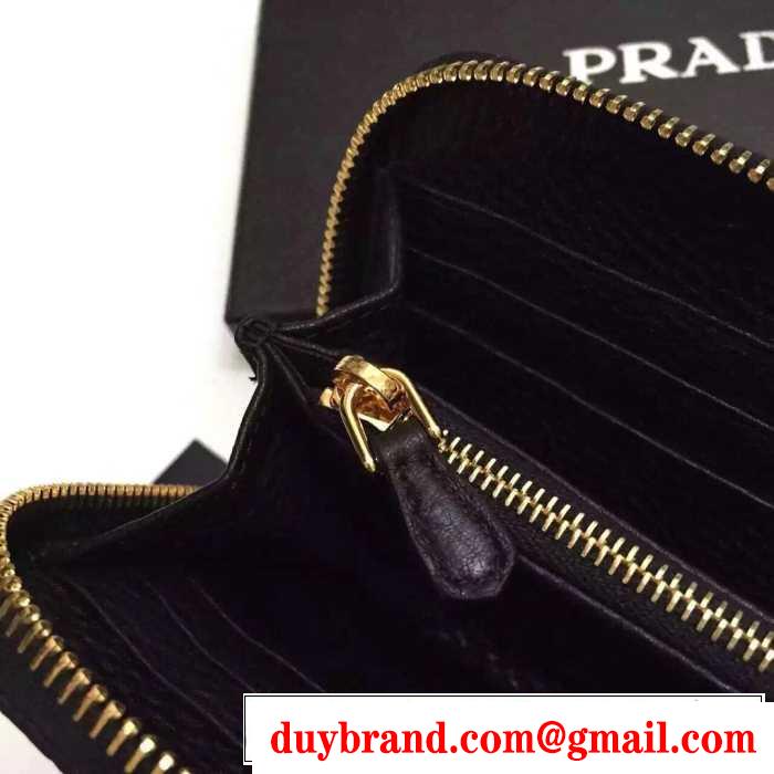 機能性も抜群 秋冬 prada プラダ 収納できる  ビジネスケース