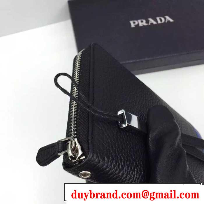 目立ち　秋冬 prada プラダ 使い勝手も最高　ビジネスケース 2色可選