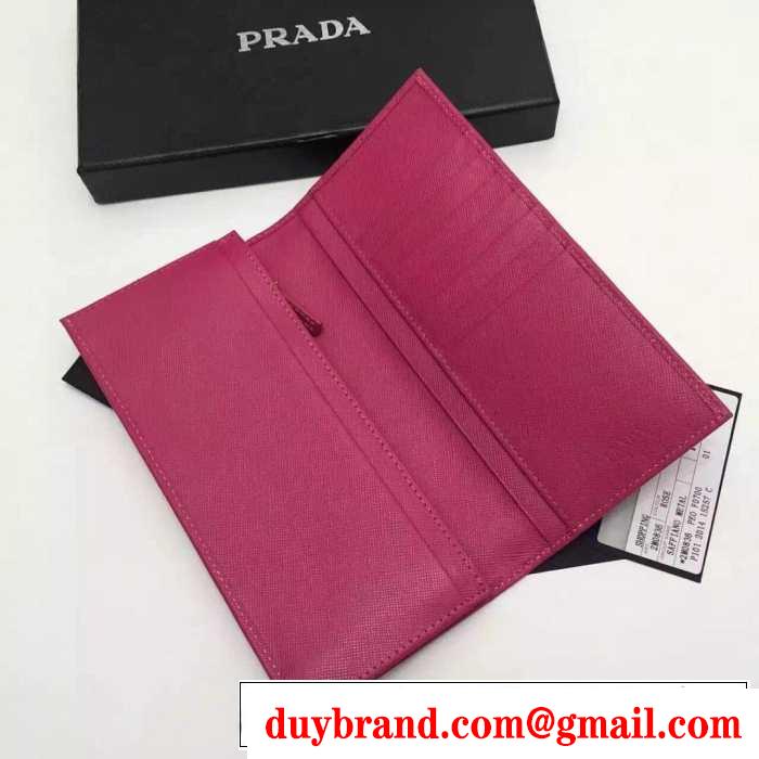 機能も充実している　秋冬 prada プラダ プレゼントに二つ折り財布